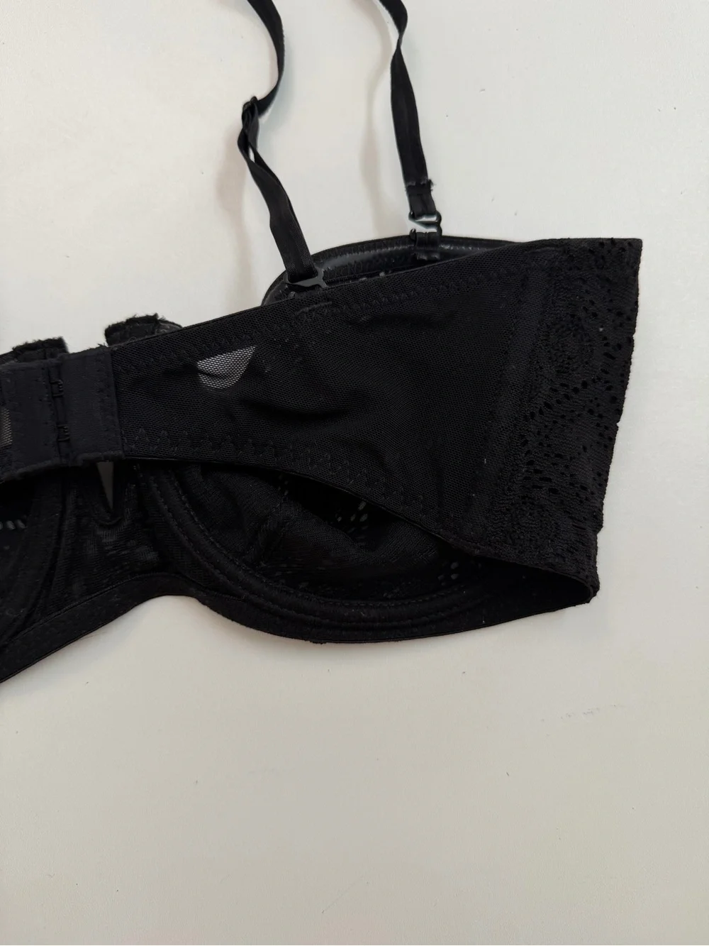intimately Free People Balconette Bra Lace Underwire Unlined Boning Piping Black